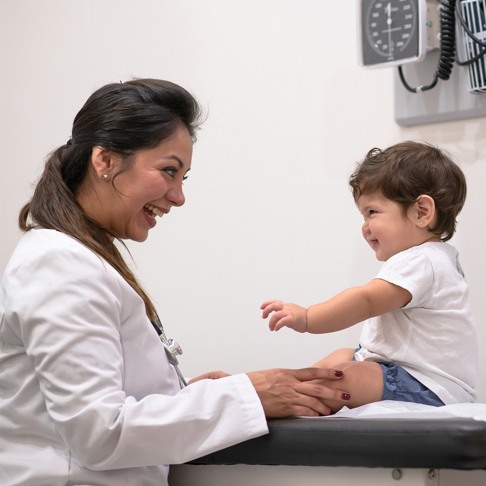 Para Lysol es  importante la colaboración que creamos con la AMIP, pues cuentan con una importante trayectoria en el campo de la salud infantil.